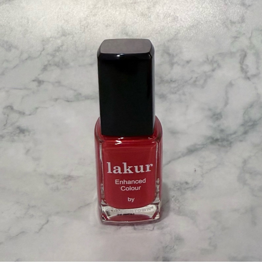 Londontown Lakur enhanced color nail polish